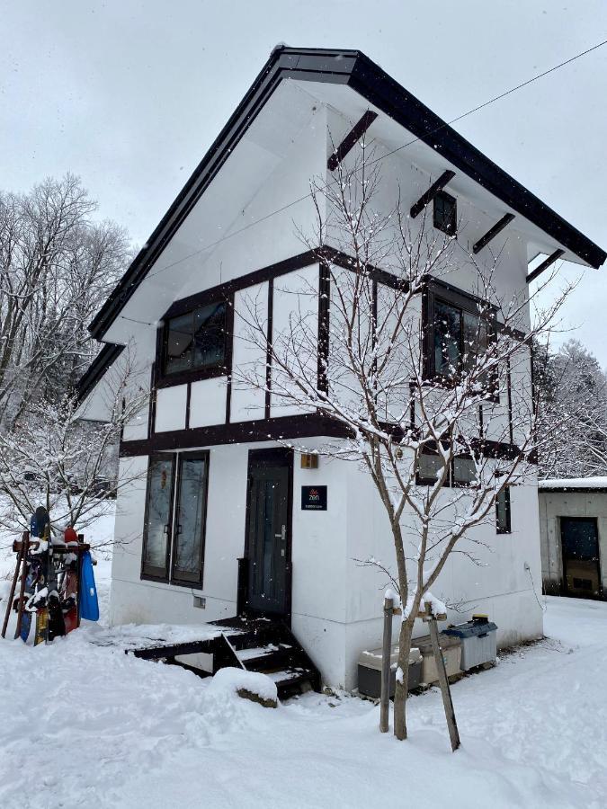 Zen Chalets Hakuba Bagian luar foto